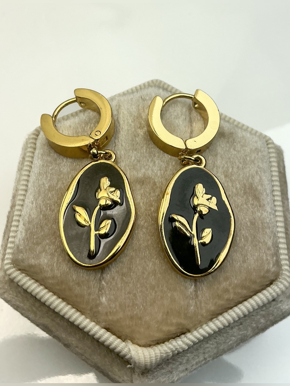 Vintage Style Black Gold Rose Huggie Hypoallergenic  Floral Charm Hoop Earrings